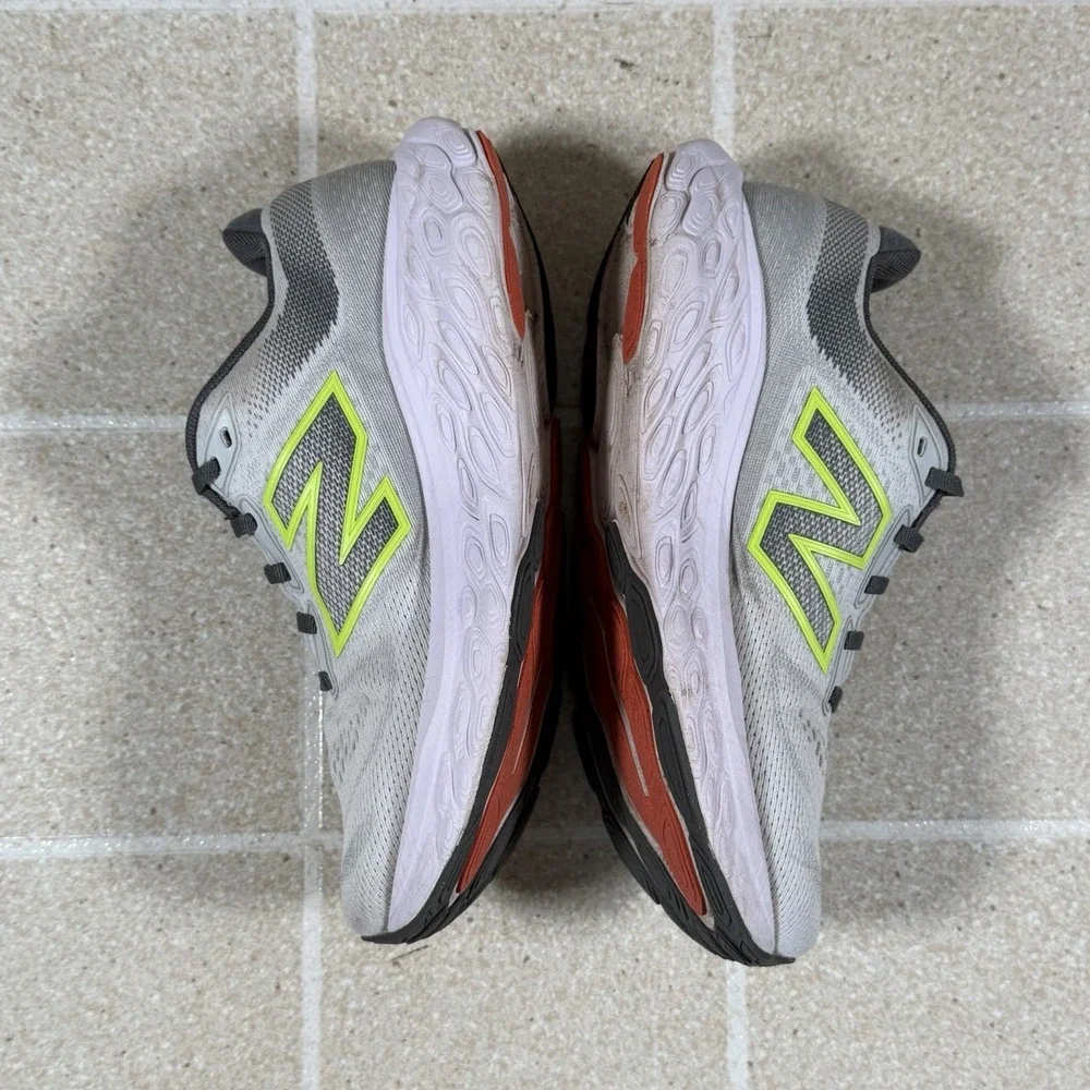 New Balance Fresh Foam x 880v14 Women Size 8 D Running Shoe Grey Matter W880F14
